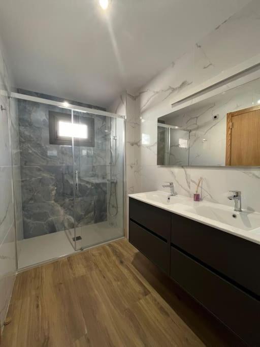 Casa Premium frente al Mar con 2 parkings - Apartamento - 30