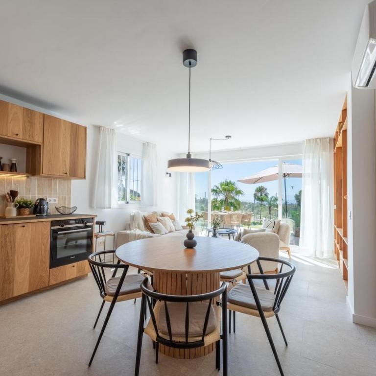 Azahara1, Panoramic views and frontline golf - Apartamento - 1