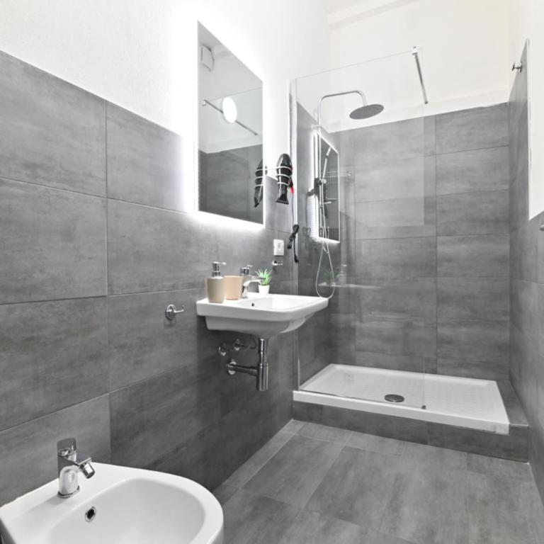 IzzHome City Heart Rooms - Superior Double Room - 26