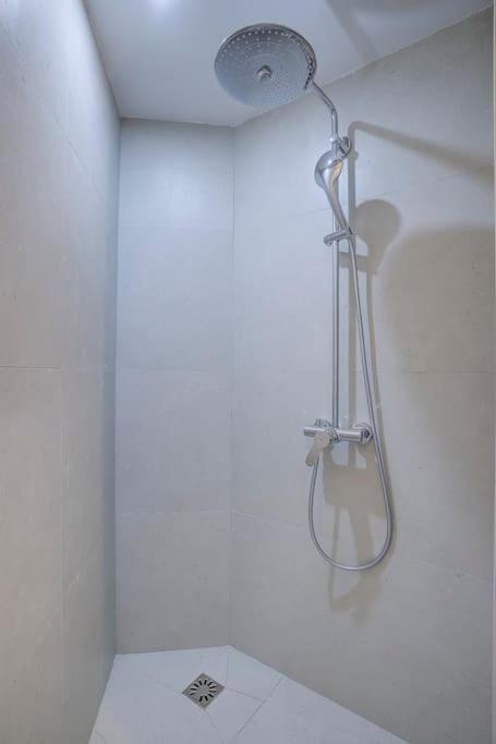 Twin Luxurious Villas 8 BR Pool in Vallauris - Villa - 55