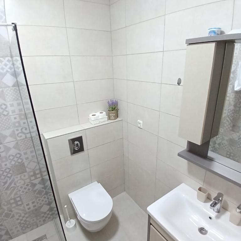 Apartments Tiha noć Kotor - One-Bedroom Apartment - Sea Side - 6