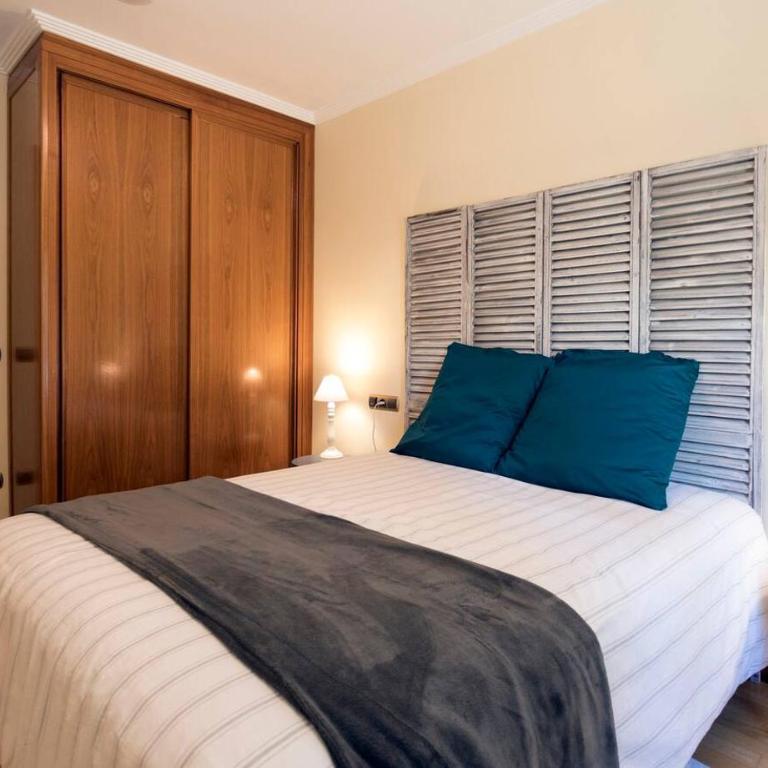 Casa de la Torre by Salamancavacacional - Two-Bedroom Apartment - 1