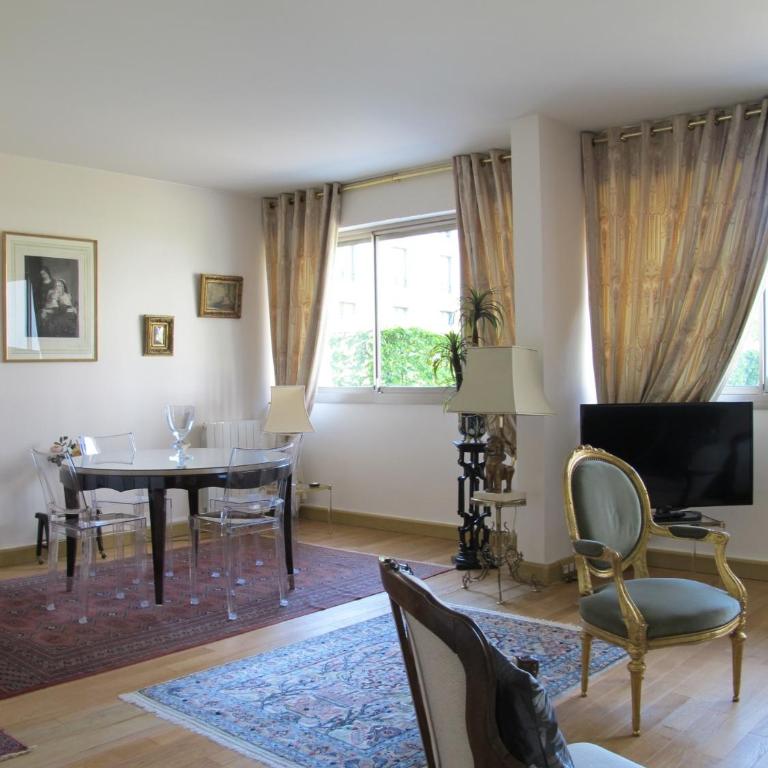 Chic Paris Apartment with Local Vibe and Metro Access - Apartamento de 1 dormitorio - 2