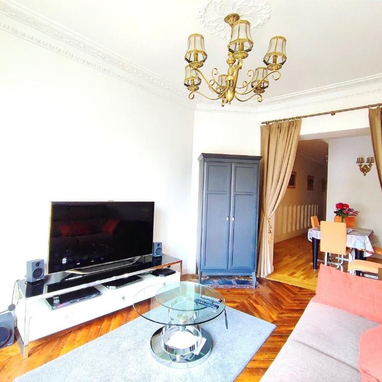 Paris 15 Urban Apartment with Local Life and Easy Metro Access - Appartement 1 Chambre - 2