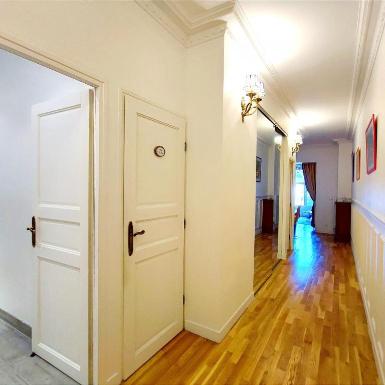 Paris 15 Urban Apartment with Local Life and Easy Metro Access - Appartement 1 Chambre - 5