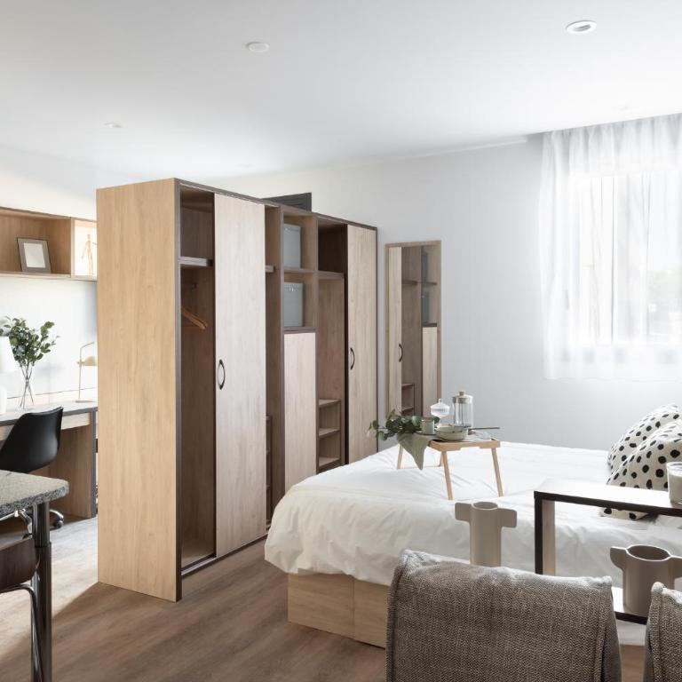 Stephouse Pozuelo Europa - Estudio con 1 cama grande - 3