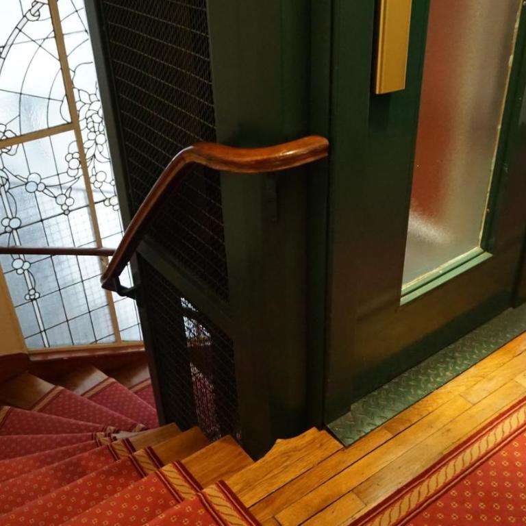 Peaceful 15th Paris Apartment with Metro Access - Appartement 2 Chambres - 34