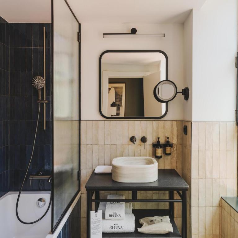 Hotel Regina Barcelona - Studio with Terrace - 3