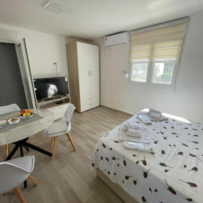 Jeja Apartments - Apartman sa 1 Spavaćom Sobom - 2