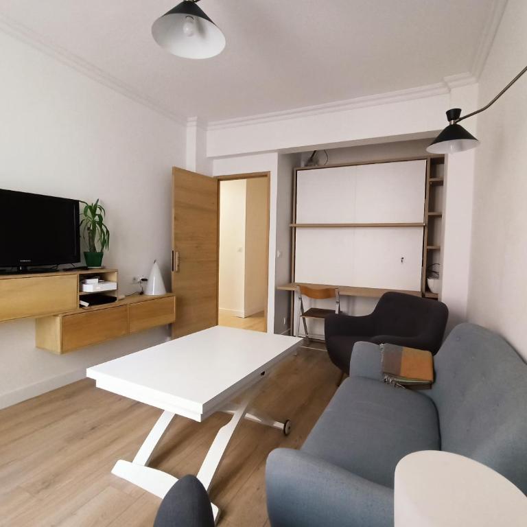 Paris 8 Fashionable Apartment on Prestigious Faubourg Saint Honore - Appartement 1 Chambre - 5