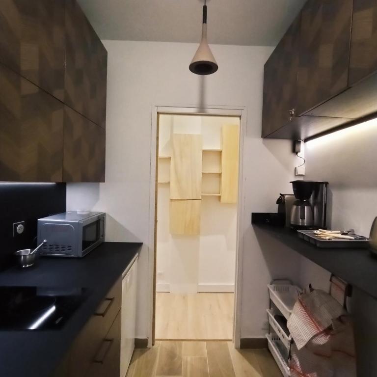 Paris 8 Fashionable Apartment on Prestigious Faubourg Saint Honore - Appartement 1 Chambre - 8