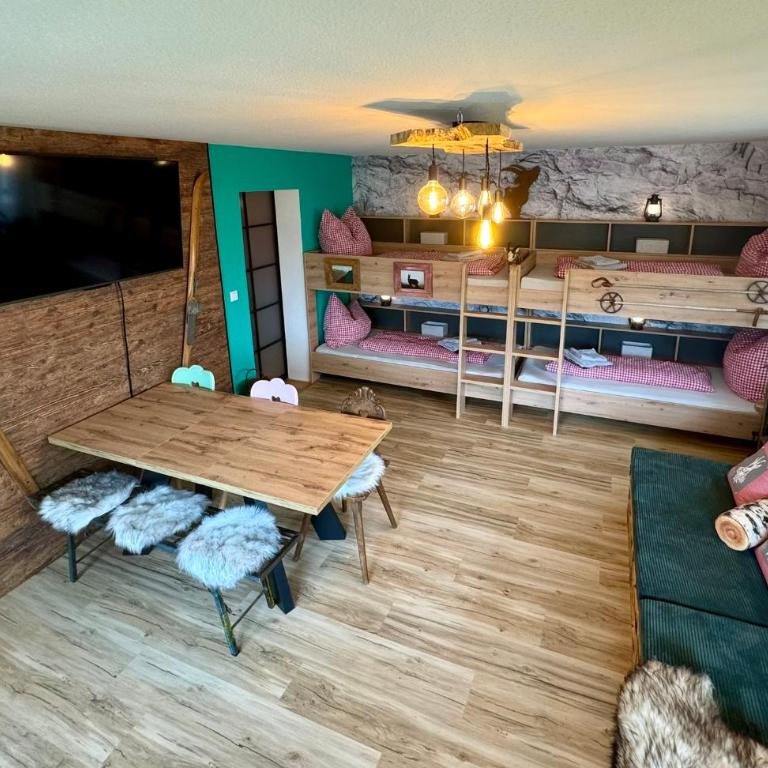 ZUR GLÜCKLICHEN GAMS - Alpine Boutique Apartment - Apartment mit 2 Schlafzimmern und Balkon - 21
