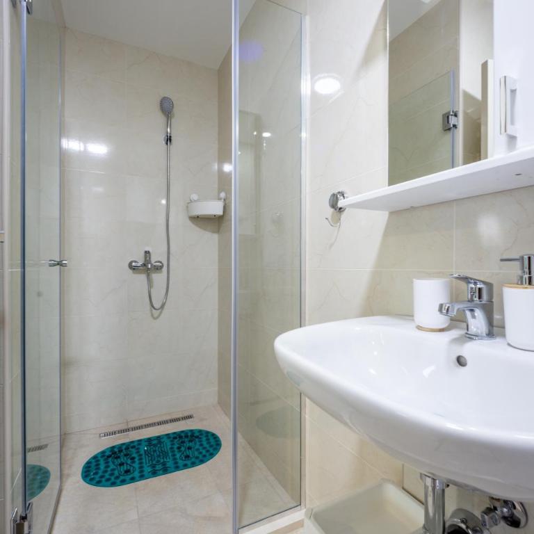 Two bedroom apartment Mali princ - Apartman sa 2 Spavaće Sobe - 43