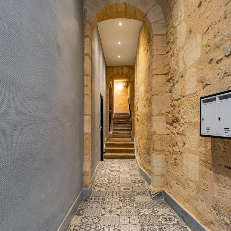 Magnifique Appartement Hypercentre avec Terrasse - Studio - 8