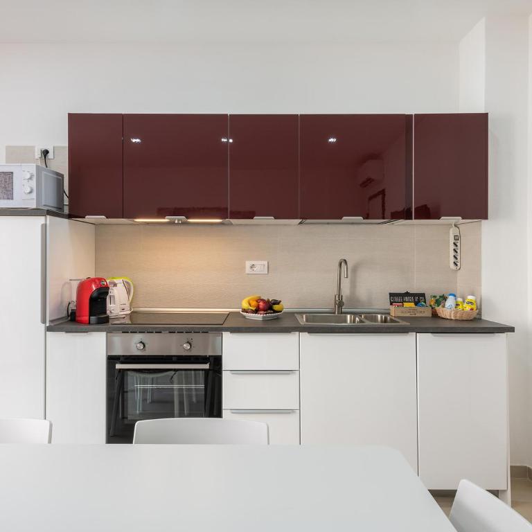 Sabamiglia Apartments - One-Bedroom Apartment - 12
