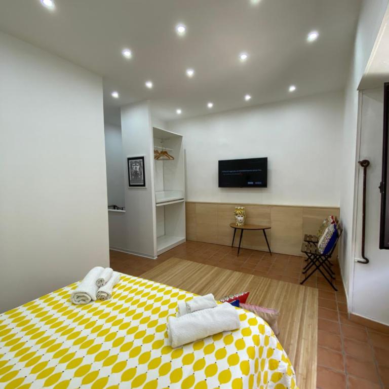 I Lumi - Triple Room with City View - 5