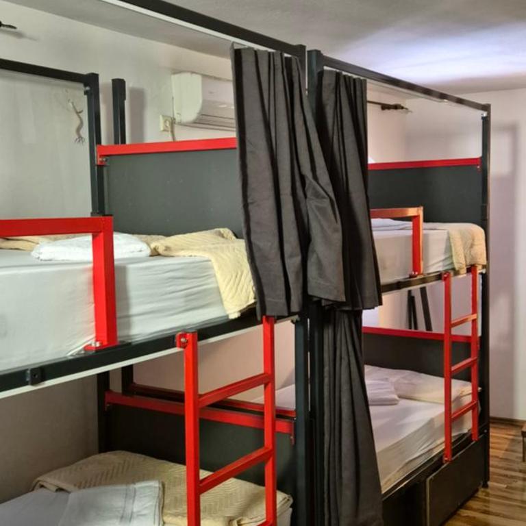 Majka Guest House - Single Bed in Mixed Dormitory Room - 4