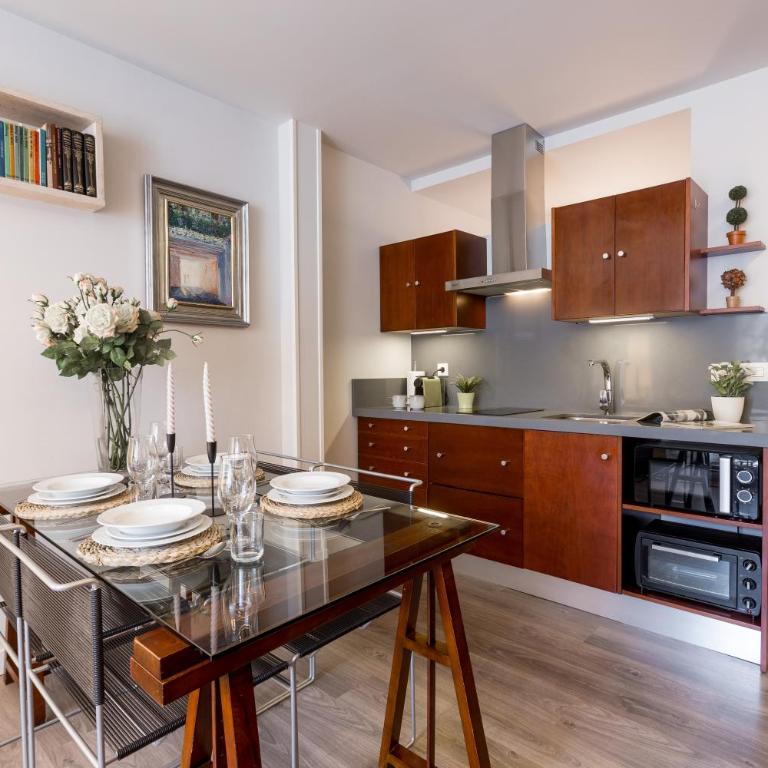 Inmyhome Puerta Real - Two-Bedroom Apartment - 7