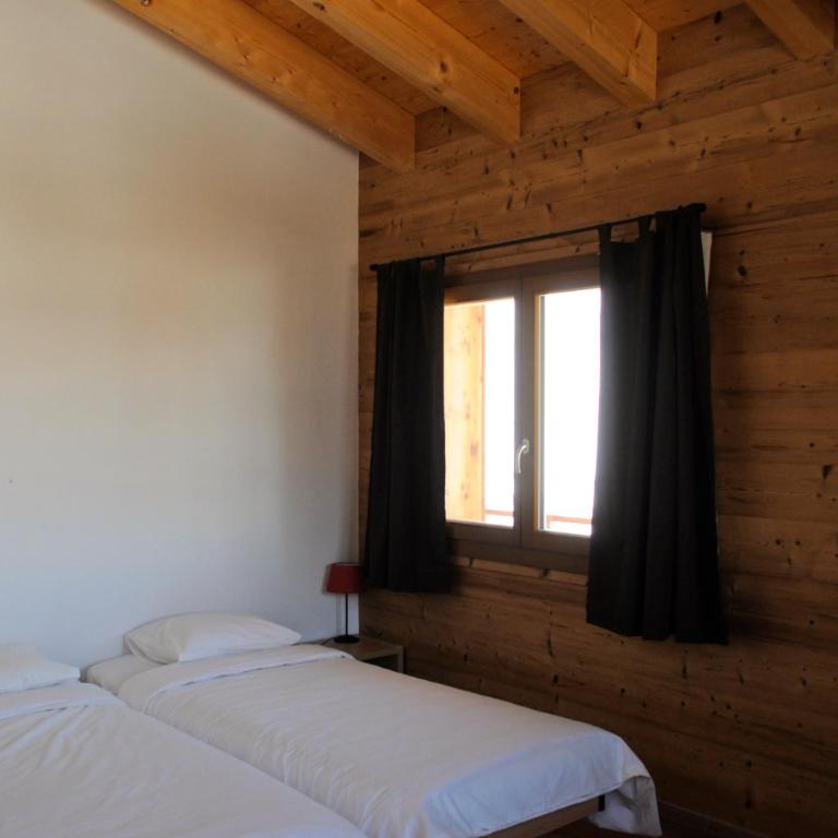 La Tzoum'hostel - Double Room with Shared Bathroom - 3