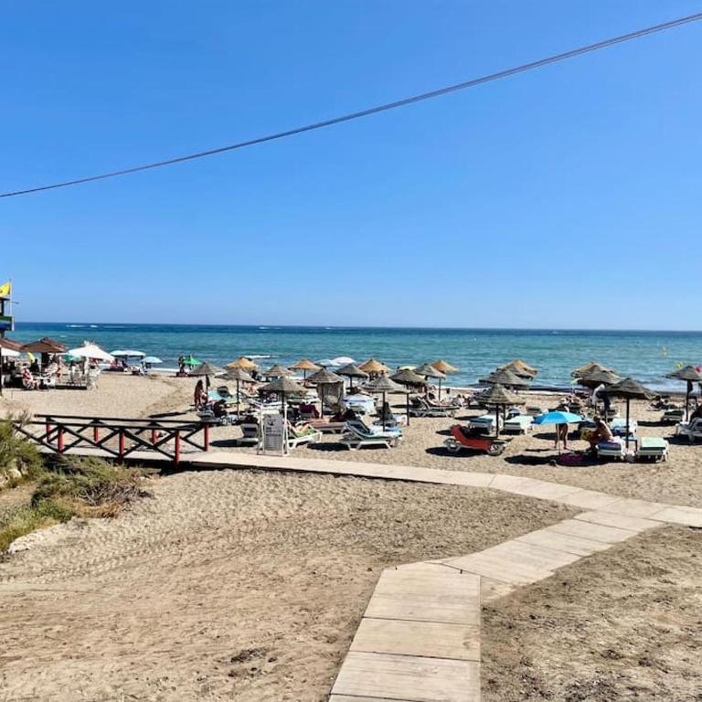 4New, 2 bed 2 bath Apartment Built 2024 with Community Pool and local beach - Apartamento de 2 dormitorios con vistas a la piscina - 49