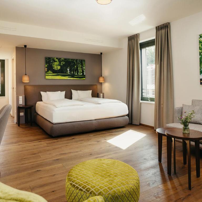 Hofgut Farny - Junior Suite mit Balkon - 3