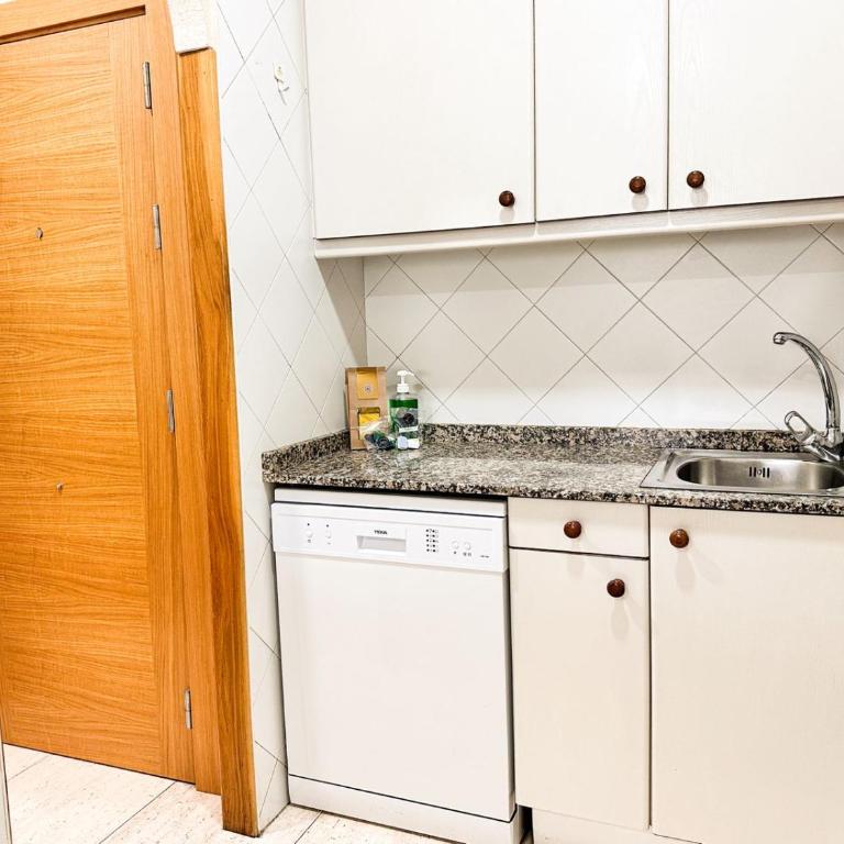 Apartamento Samil Primera Línea de Playa 3O - Apartamento de 3 dormitorios - 18