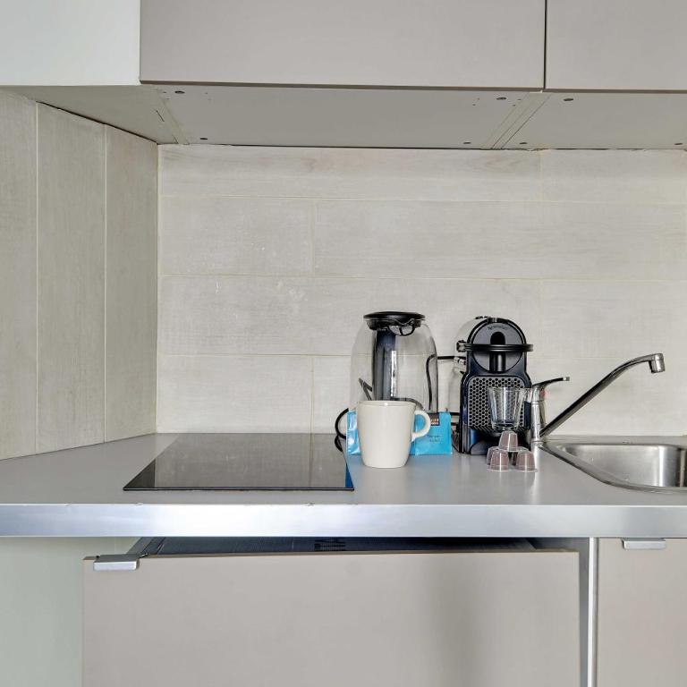 Comfort studio at Gare de l Est - Appartement - 2