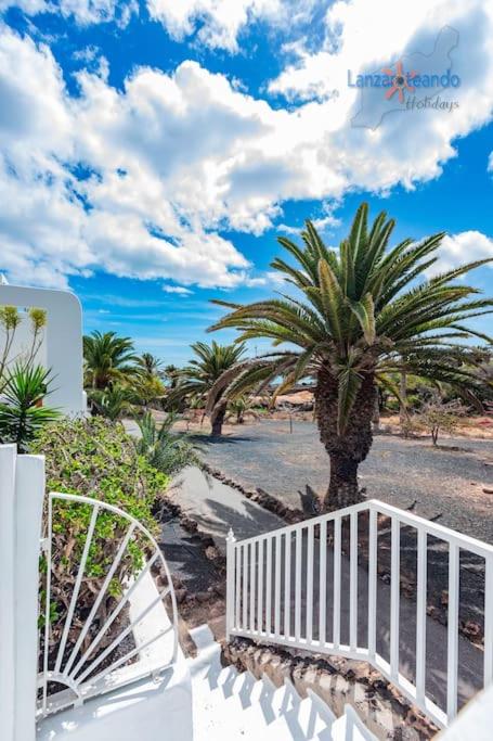 House of the Horizon Playa Las Cucharas VV penthouse with sea & pool view AIRCON - Apartamento de 2 dormitorios con balcón y vistas al mar - 28