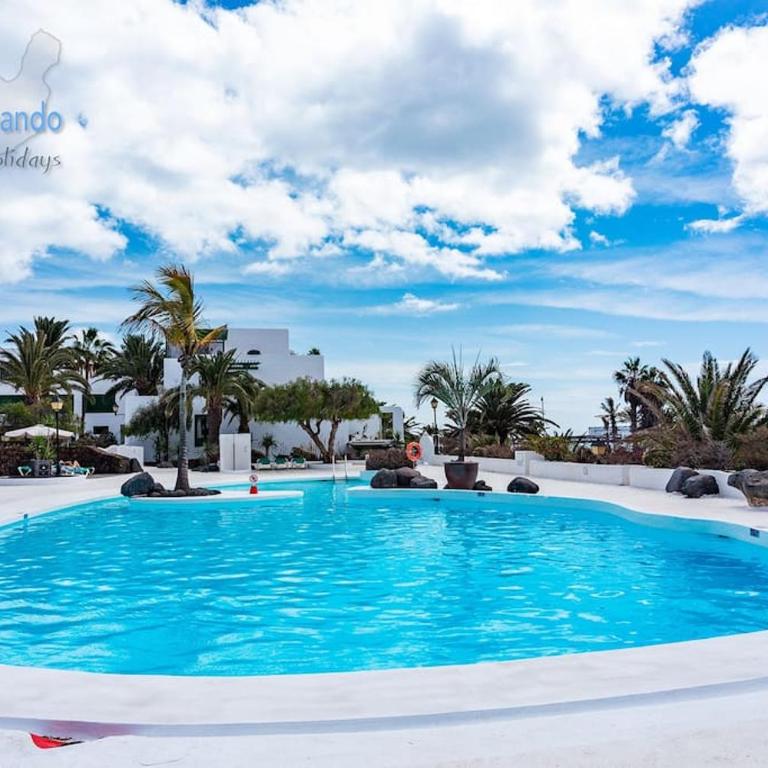 House of the Horizon Playa Las Cucharas VV penthouse with sea & pool view AIRCON - Apartamento de 2 dormitorios con balcón y vistas al mar - 20