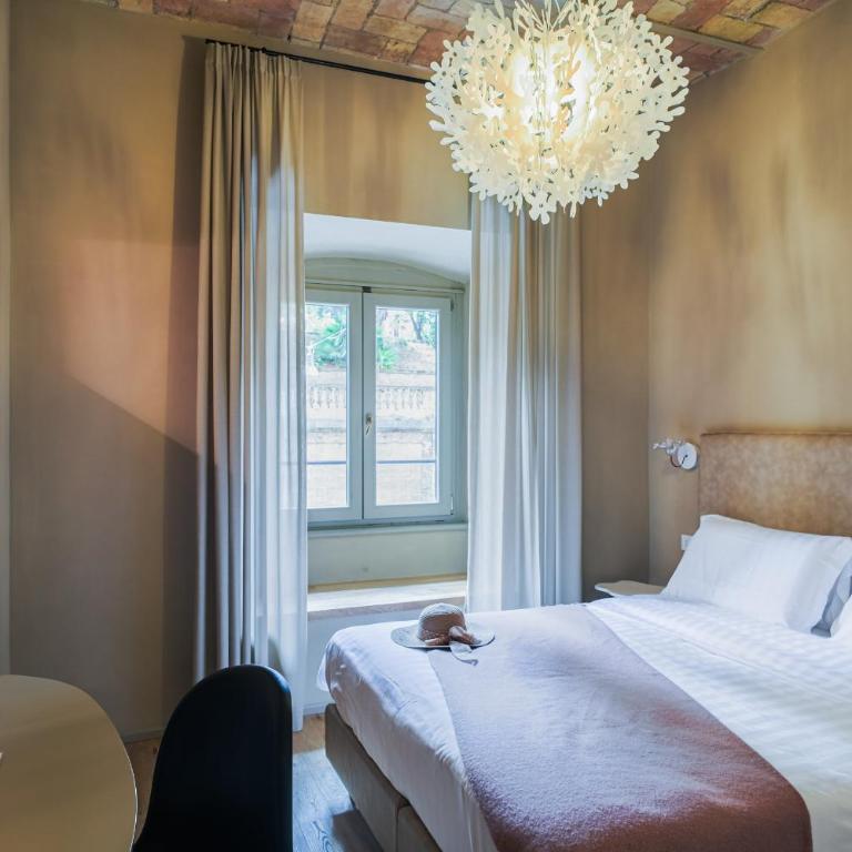163 BOUTIQUE HOTEL - Standard Double or Twin Room - 8