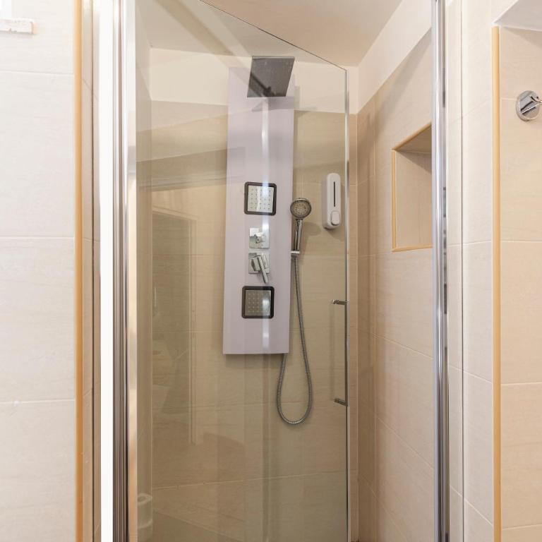 Vatican Borgo Pio Splendid Apartment - Superior Apartment mit 3 Schlafzimmern - 35