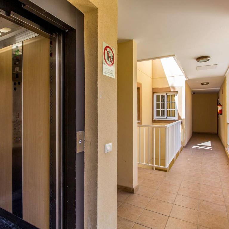Spring Penthouse - Two-Bedroom Apartment - 25