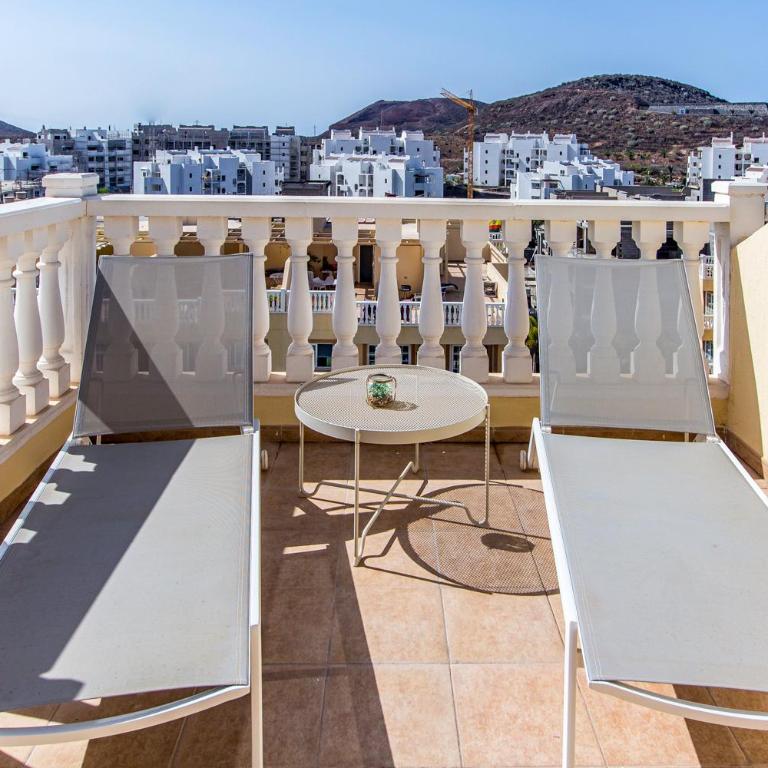 Spring Penthouse - Two-Bedroom Apartment - 4