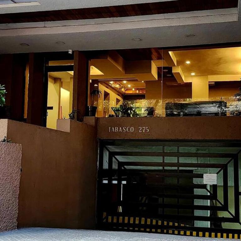 Amplio Departamento Roma Norte - Three-Bedroom Apartment - 1