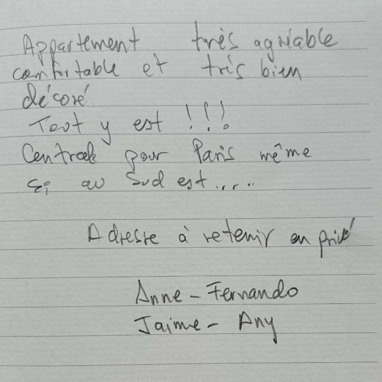 Paris-Daumesnil - Grand 2 pièces de charme sur jardin - 61m2, pour 4p - Large 4 star charming 1 BR apt for 4 with AC - Classement Officiel 4 étoiles - Appartement - Vue sur Jardin - 24