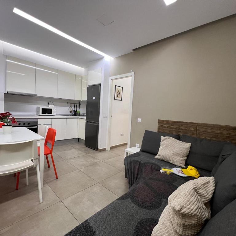 2ROOMS, DISHWASHER GOOD LOCATION CANTERAS - Apartamento de 2 dormitorios - 11