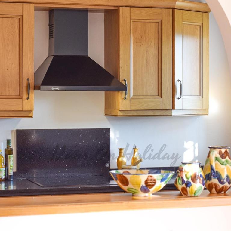 La Fuente APT 4, Frigiliana Amazing 3 bedroom 2 bthroom Family Apartment with views, Padel Court and 2 Pools HansOnHoliday Rentals - Apartamento de 3 dormitorios - 18