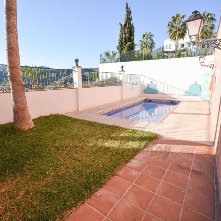 La Fuente APT 4, Frigiliana Amazing 3 bedroom 2 bthroom Family Apartment with views, Padel Court and 2 Pools HansOnHoliday Rentals - Apartamento de 3 dormitorios - 41