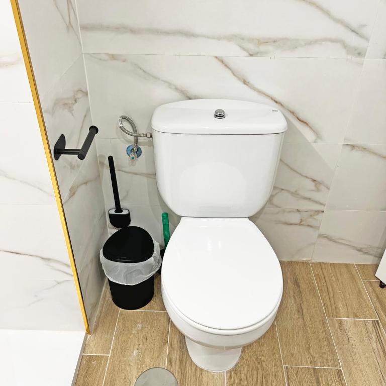 Coqueto con PISCINA, nuevo a 50m del mar, Parking Gratis OBRAS DE CONSERVACION EN FACHADA DE ENERO A 31 MAYO 2026 - Apartamento de 2 dormitorios - 25
