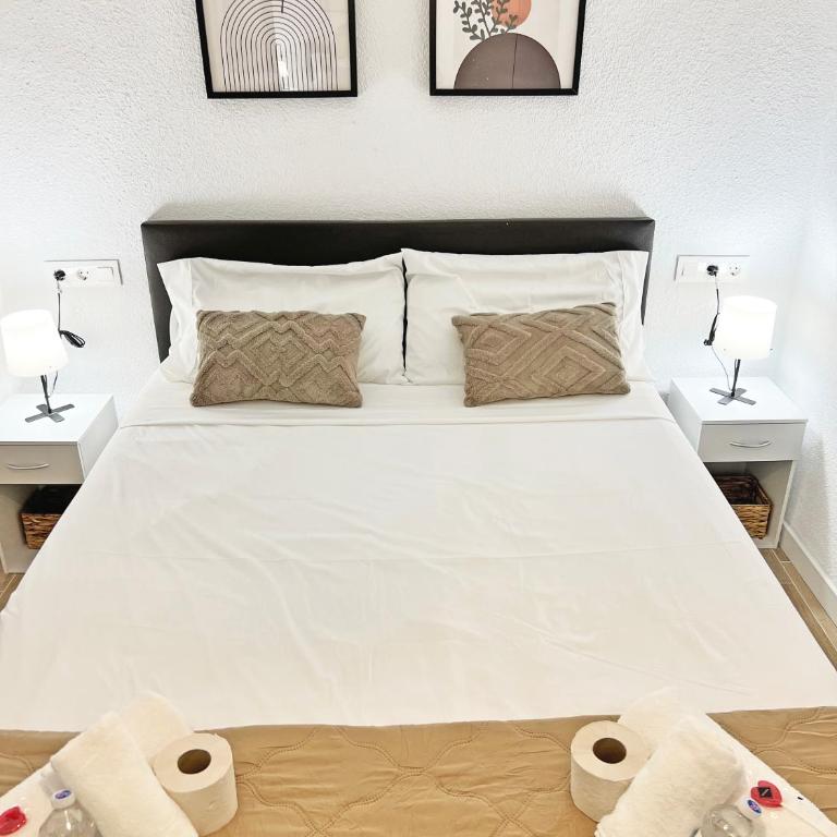 Coqueto con PISCINA, nuevo a 50m del mar, Parking Gratis OBRAS DE CONSERVACION EN FACHADA DE ENERO A 31 MAYO 2026 - Apartamento de 2 dormitorios - 17