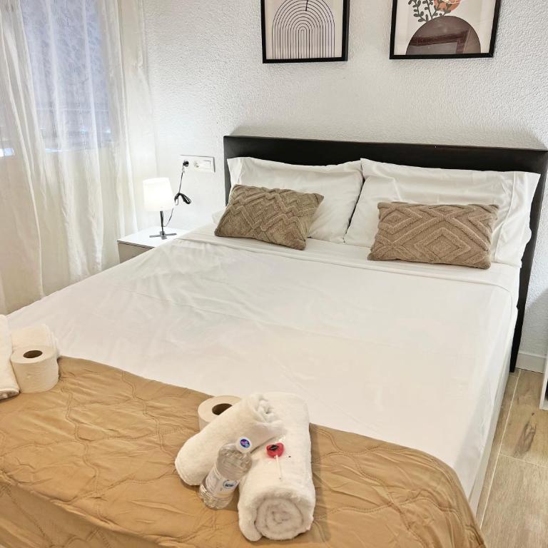 Coqueto con PISCINA, nuevo a 50m del mar, Parking Gratis OBRAS DE CONSERVACION EN FACHADA DE ENERO A 31 MAYO 2026 - Apartamento de 2 dormitorios - 16