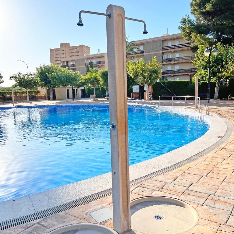 Coqueto con PISCINA, nuevo a 50m del mar, Parking Gratis OBRAS DE CONSERVACION EN FACHADA DE ENERO A 31 MAYO 2026 - Apartamento de 2 dormitorios - 44