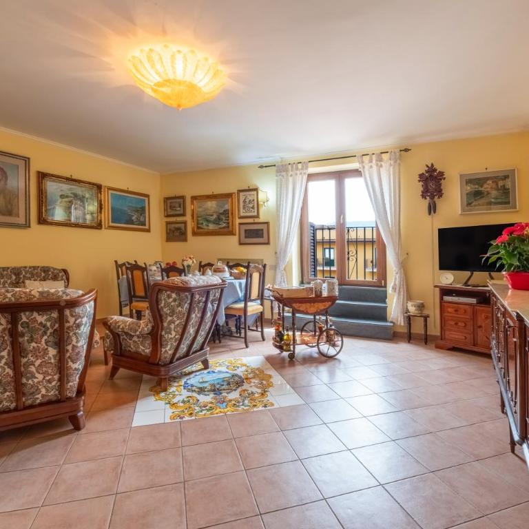 Palazzo Ammone - Sedil Dominova - Camera Matrimoniale Deluxe - 2