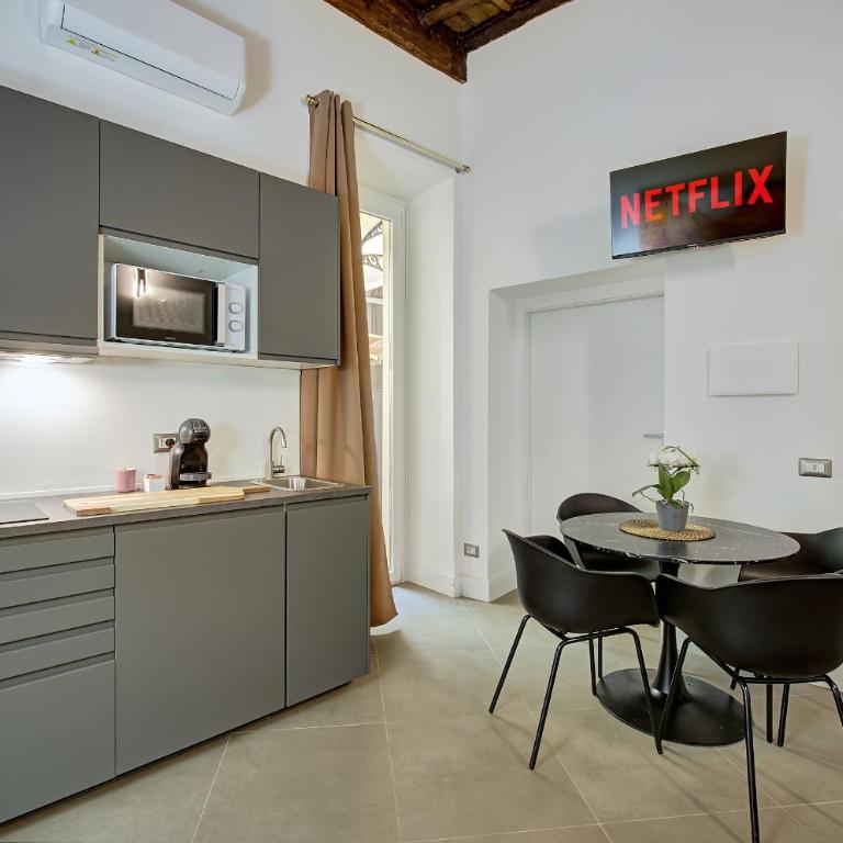 Domus Capitolina Campo De' Fiori - Appartamento con 3 Camere da Letto - 4