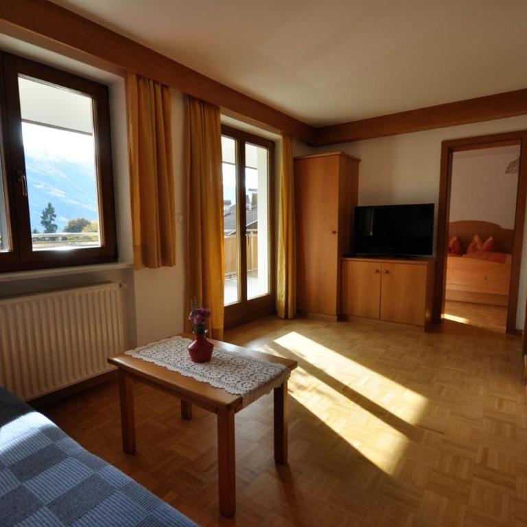 Residence Sonnenburger - Biobauernhof - Azienda agricola biologica - One-Bedroom Apartment with Balcony - 8