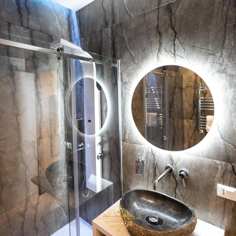 Sicily Art Boutique - Deluxe Double Room with Balcony - 10