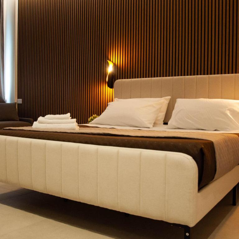 Sicily Art Boutique - Luxury Triple Room - 36