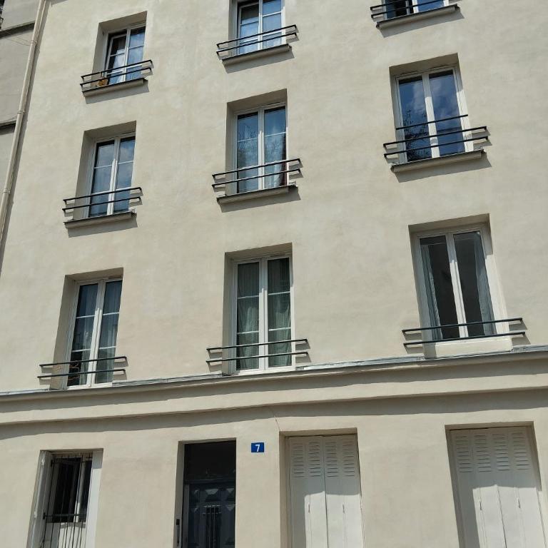 Studio charmant à 3 min du métro Place de Clichy - Appartement 1 Chambre - 43