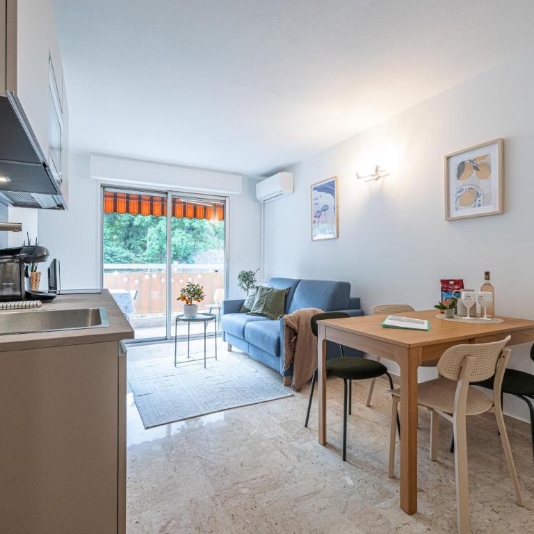 Appartement 2P rénové avec terrasse au Port de Nice - Apartamento de 1 dormitorio - 20