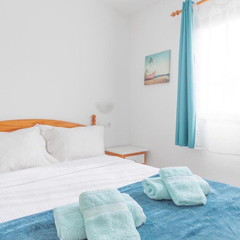 Tiffany Pool View & WiFi by iRent Fuerteventura - Apartment with Pool View - 9